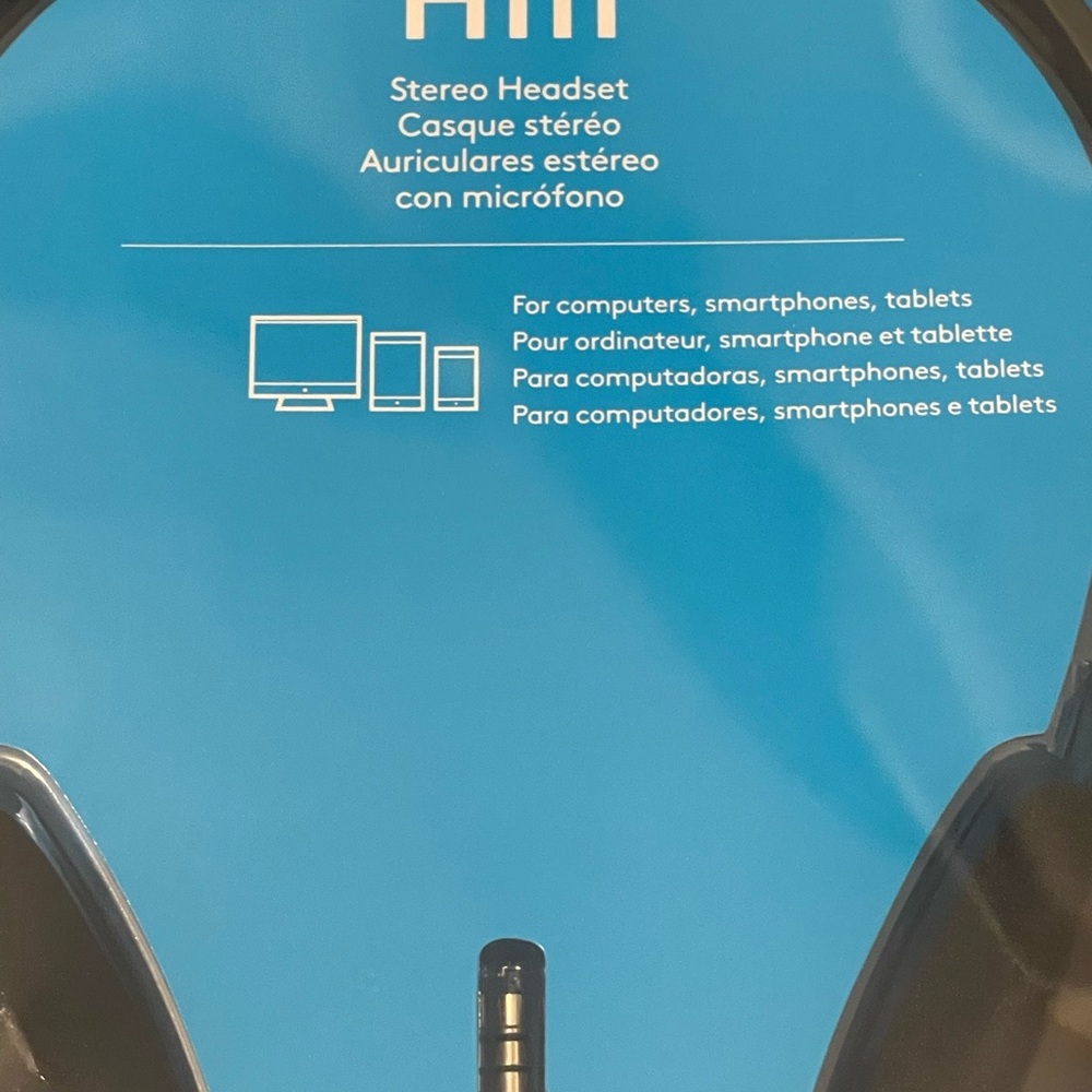 Logitech Stereo Headset - Picture 2 of 4